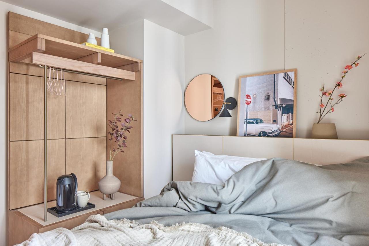 Buckle Street Studios By Locke, Aldgate Лондон Экстерьер фото